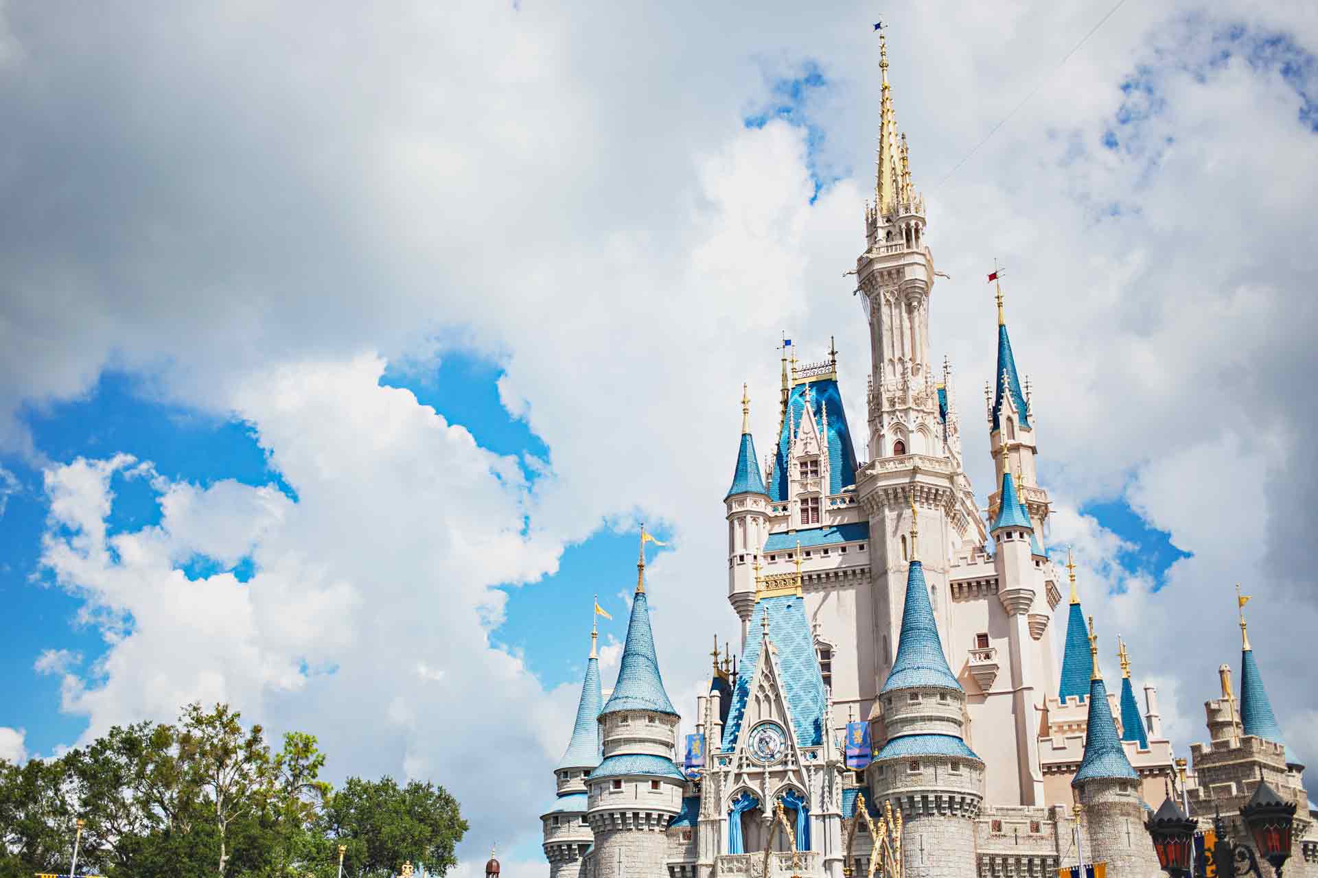 walt disney world, family vacation, travel with kids, disney's yacht and beach club, yacht club resort, magic kingdom, epcot, disney world, oralndo, special needs, parenting