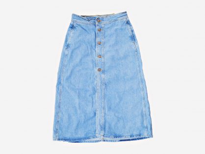 5 Ways to Style a Long Denim Skirt